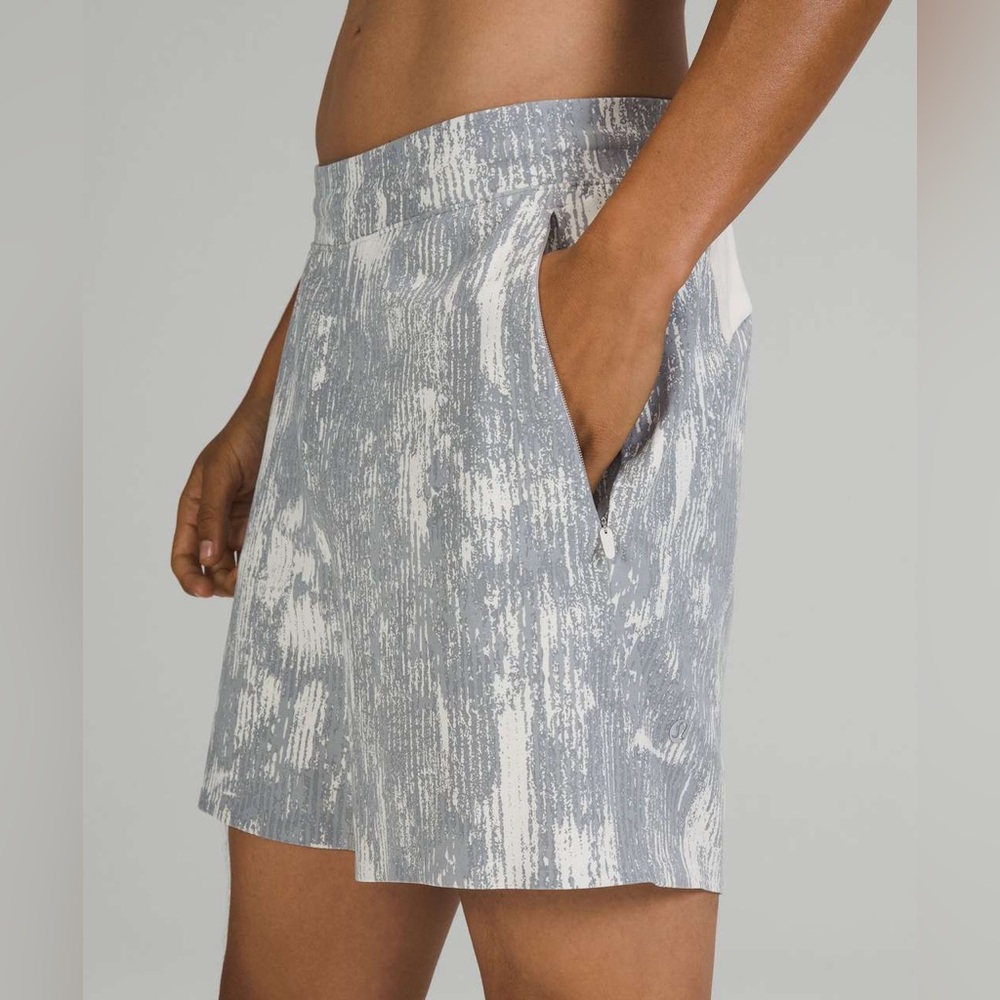 Lululemon Balancer Short 5” *Everlux in Delineate White Opal Small Fitness Gym